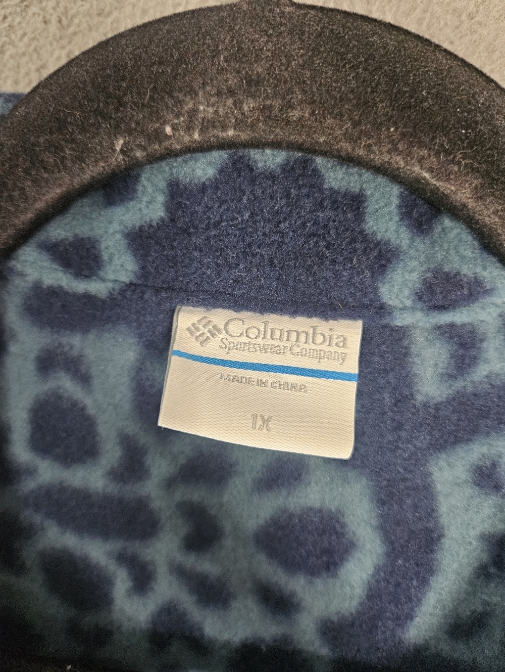 Columbia Womens Fleece Vest Plus 1X Aztec Pattern Blue Full Zip Hiking Outdoors - Picture 4 of 8